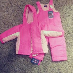 New Childrens Place 2t coat & snow pants